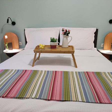 Estia Thessaloniki Apartment, Cozy, Spacious, Sunny, 2 Rooms-5 Beds Buitenkant foto
