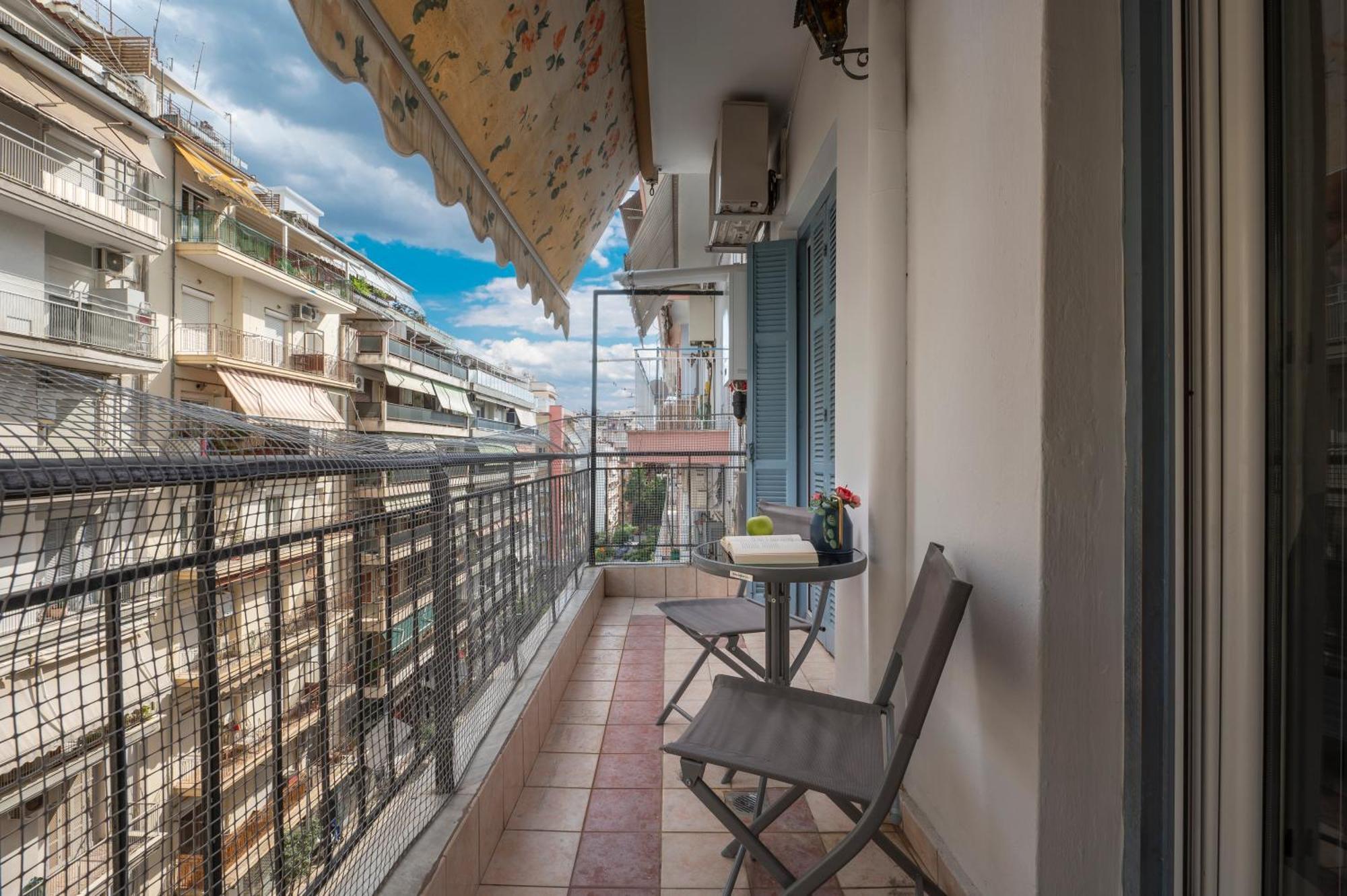 Estia Thessaloniki Apartment, Cozy, Spacious, Sunny, 2 Rooms-5 Beds Buitenkant foto